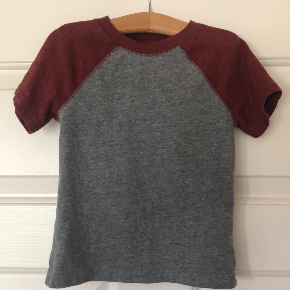 Cat & Jack 2T boys tee shirt